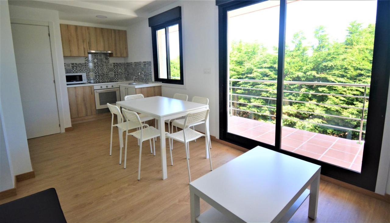 Apartamentos Playa Area Grande San Vicente do Grove Bagian luar foto