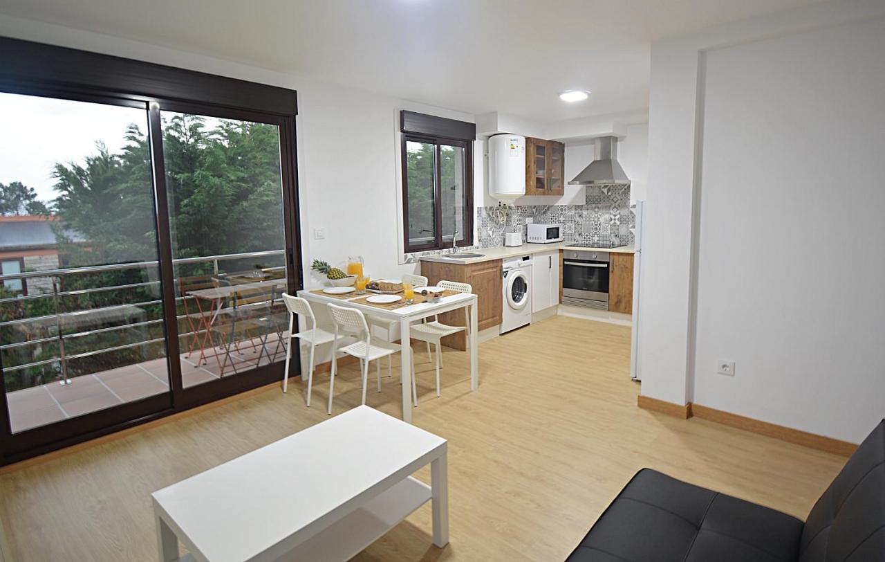 Apartamentos Playa Area Grande San Vicente do Grove Bagian luar foto