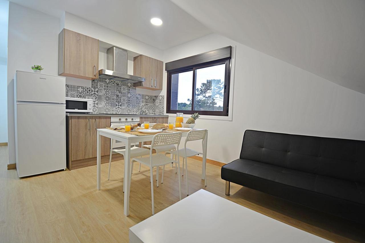 Apartamentos Playa Area Grande San Vicente do Grove Bagian luar foto